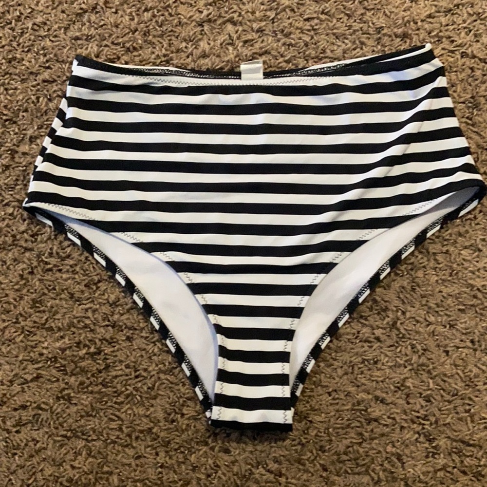 Bikini bottom